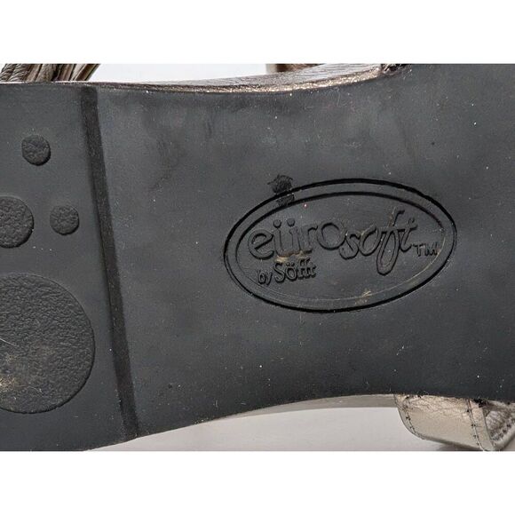 Euro Soft by Soft Women's Silver Metallic Open Toe Wedge Heels Sandals Size 7M - Picture 7 of 9